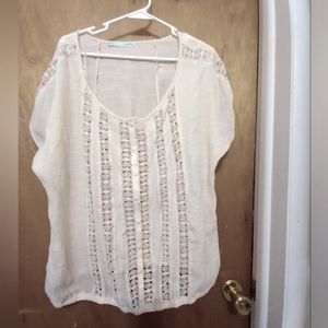 Maurices sXXL white lightweight gauzy sheer short sleeved blouse